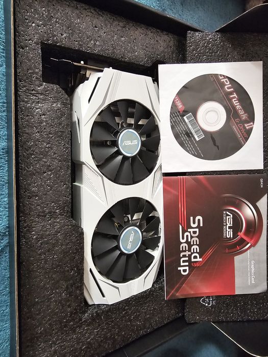 Placa video Asus GeForce GTX 1070 Dual OC 8gb/256mb
