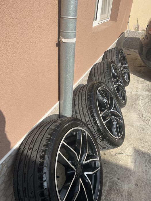 Алуминиеви джанти Audi 5x112 18 66.6/57.1 с летни гуми 245/40/18