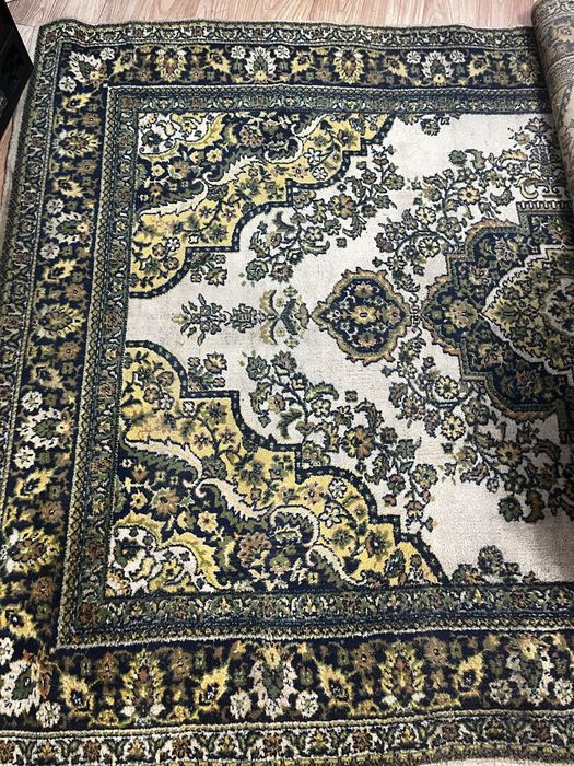 Ковер размером 200*300