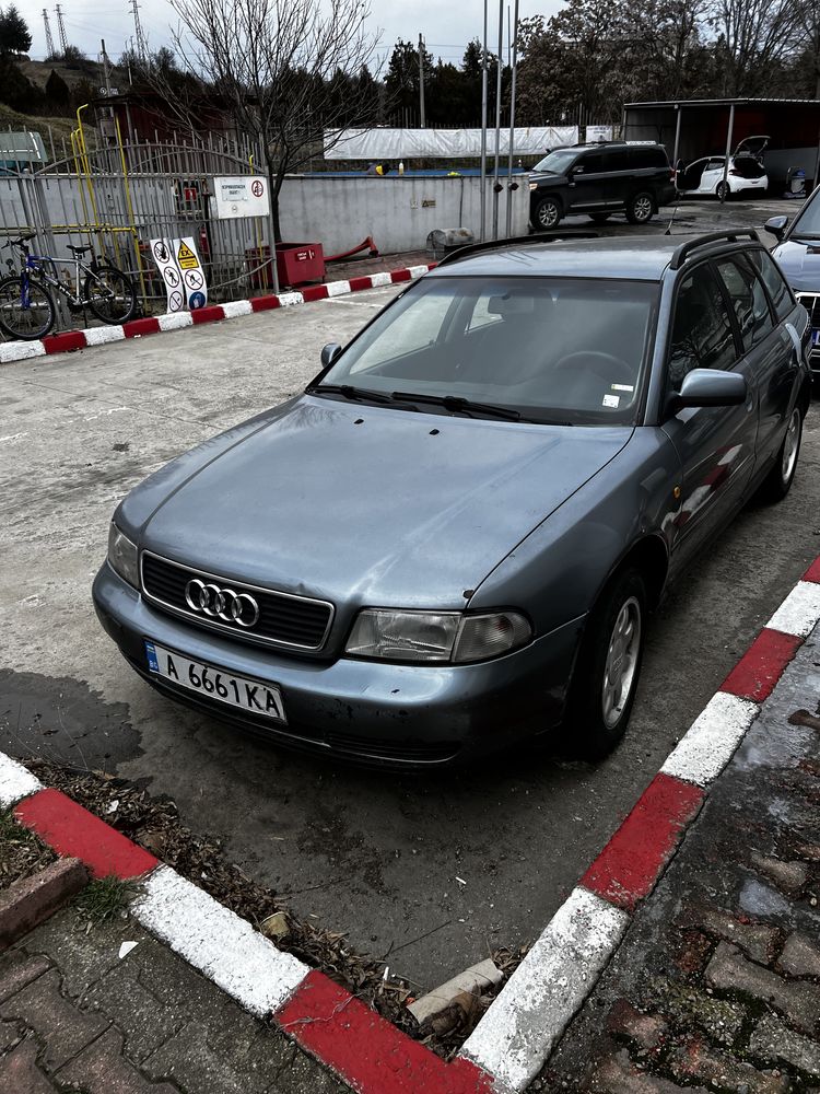 Audi A4 1.9 TDI в движение, бракуван