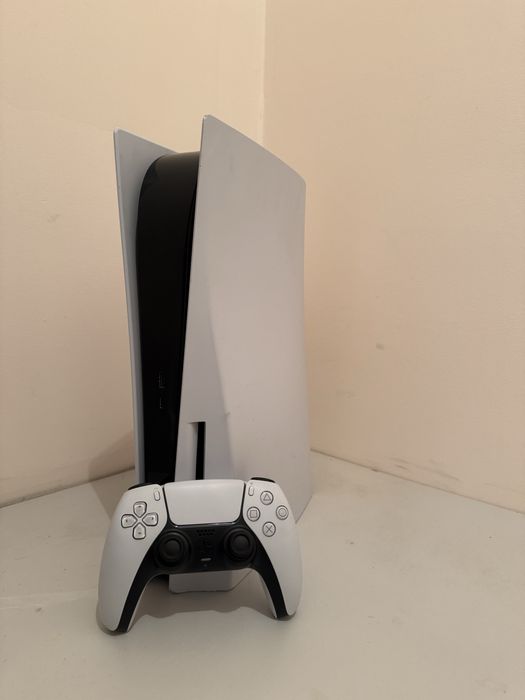 Продам playstation 5 один джостик