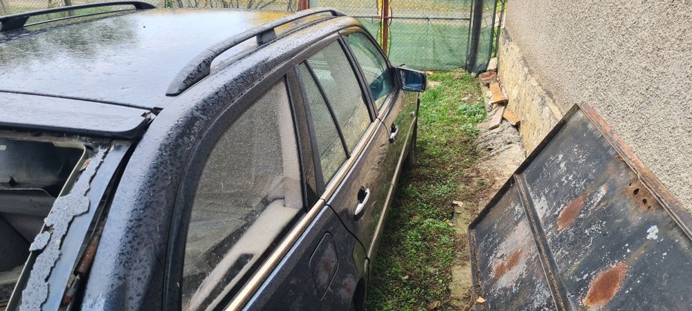 Мерцедес на части