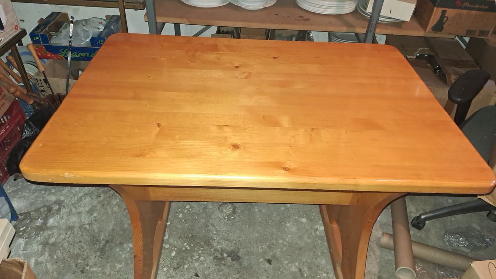 Баварска маса 120х75х75 см.