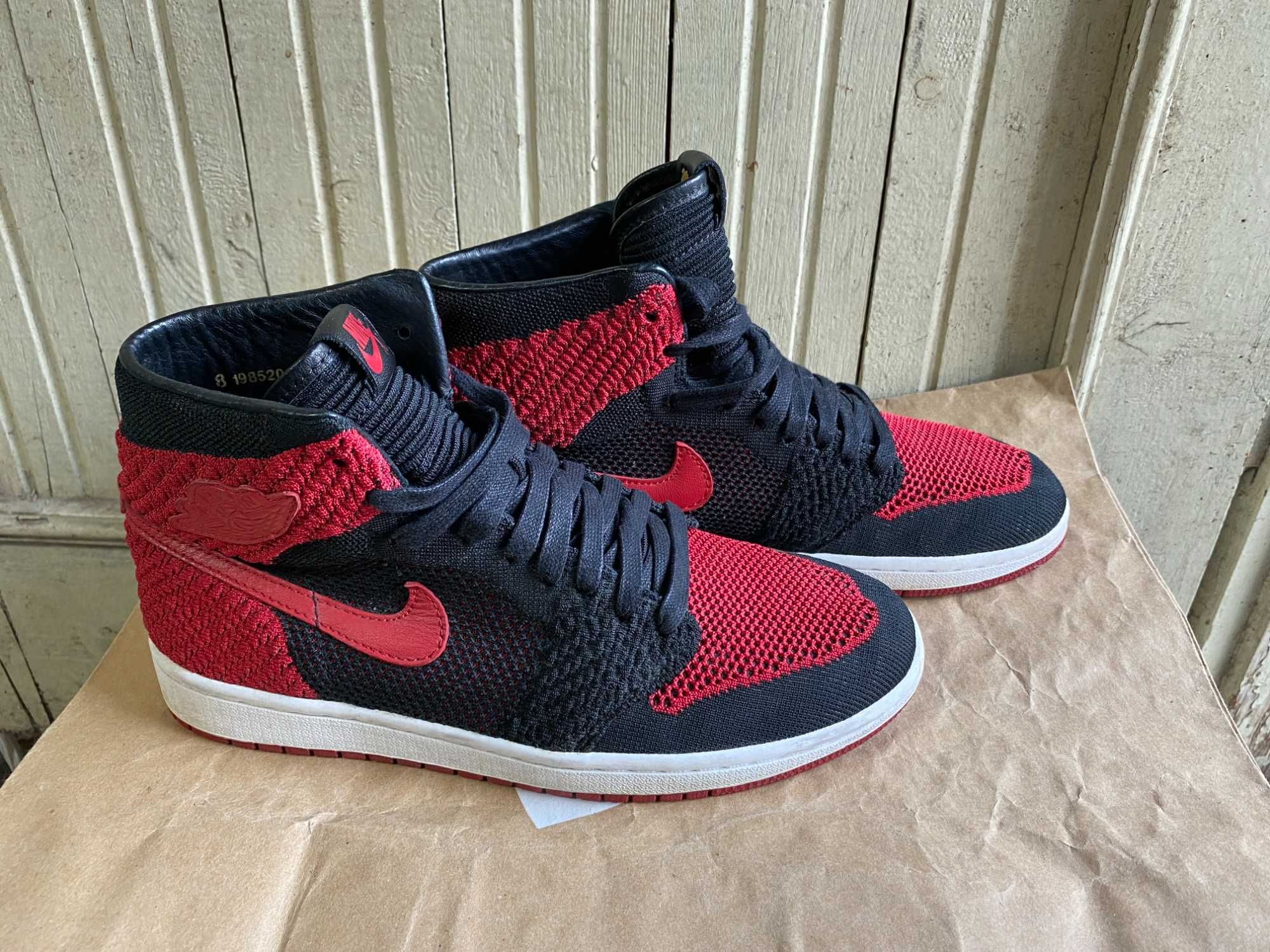 ''Jordan 1 Retro High OG Flyknit Bred''оригинални маратонки 41 номер