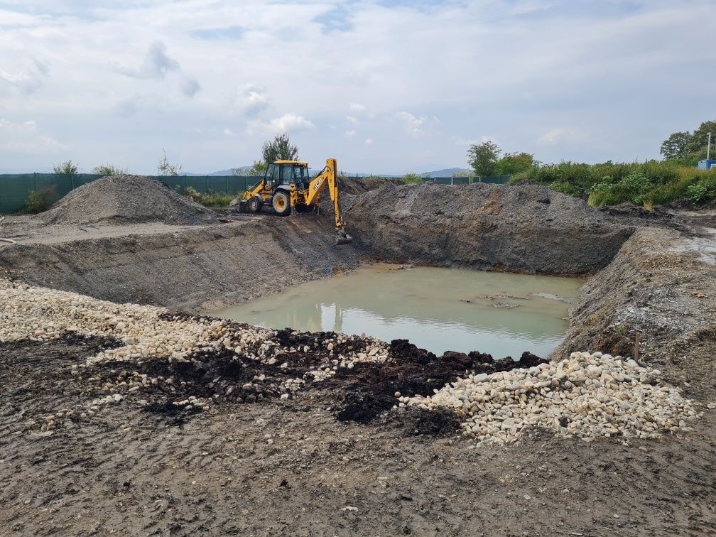 Execut sapaturi , fundatii , terasamente ,fose, santuri apa gaz curent