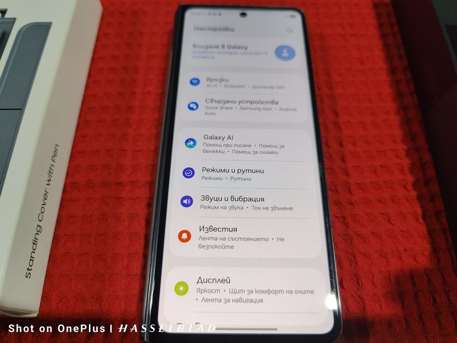 Samsung Galaxy Fold 4 Black 256GB 12RAM Изряден отключен за всички опе