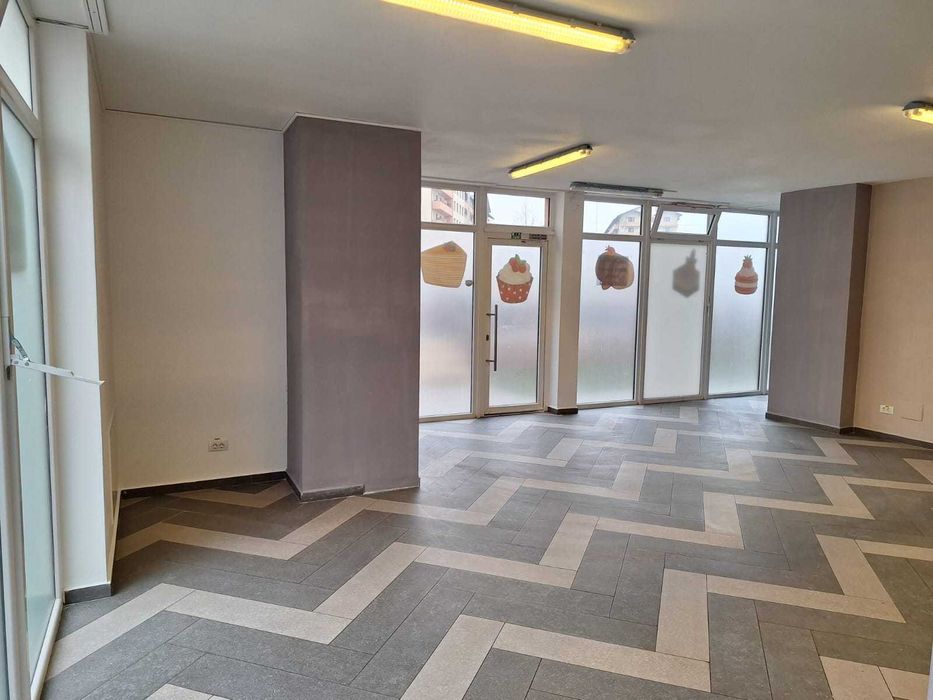 Proprietar inchiriez spatiu 168 mp,cartier Visoianu-Lunca Cetatuii