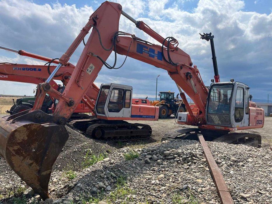 Excavator Fiat Hitachi EX235