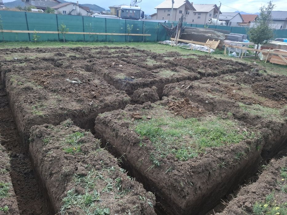 Închiriere miniexcavator, mini încarcator diverse săpaturi