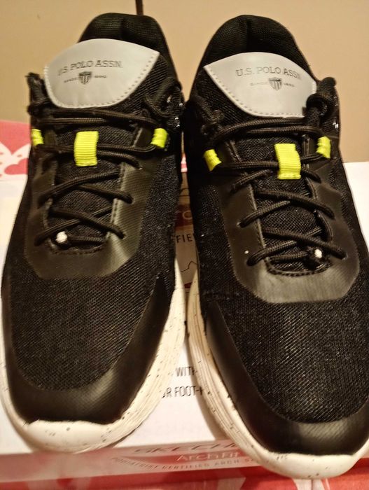 Adidași de bărbați nr.42,5