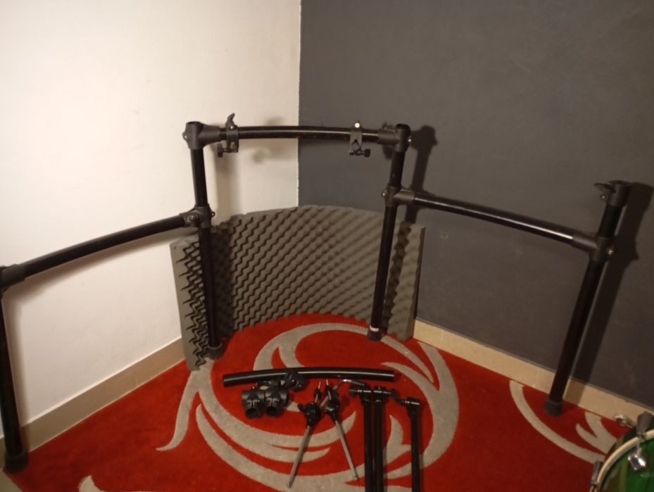 Стойка за електронни барабани