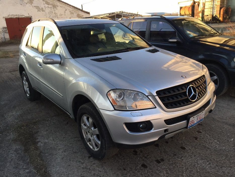 Dezmembrez ml350 ml500 ml63 amg w164 piese mercedes ml 2007 amg pachet