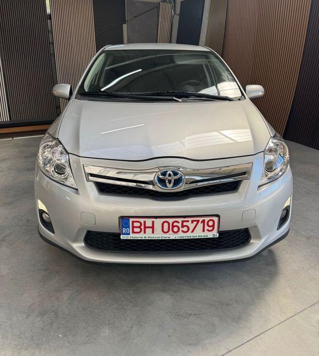 Toyota Auris Consum mic, unic proprietar, impozit mic