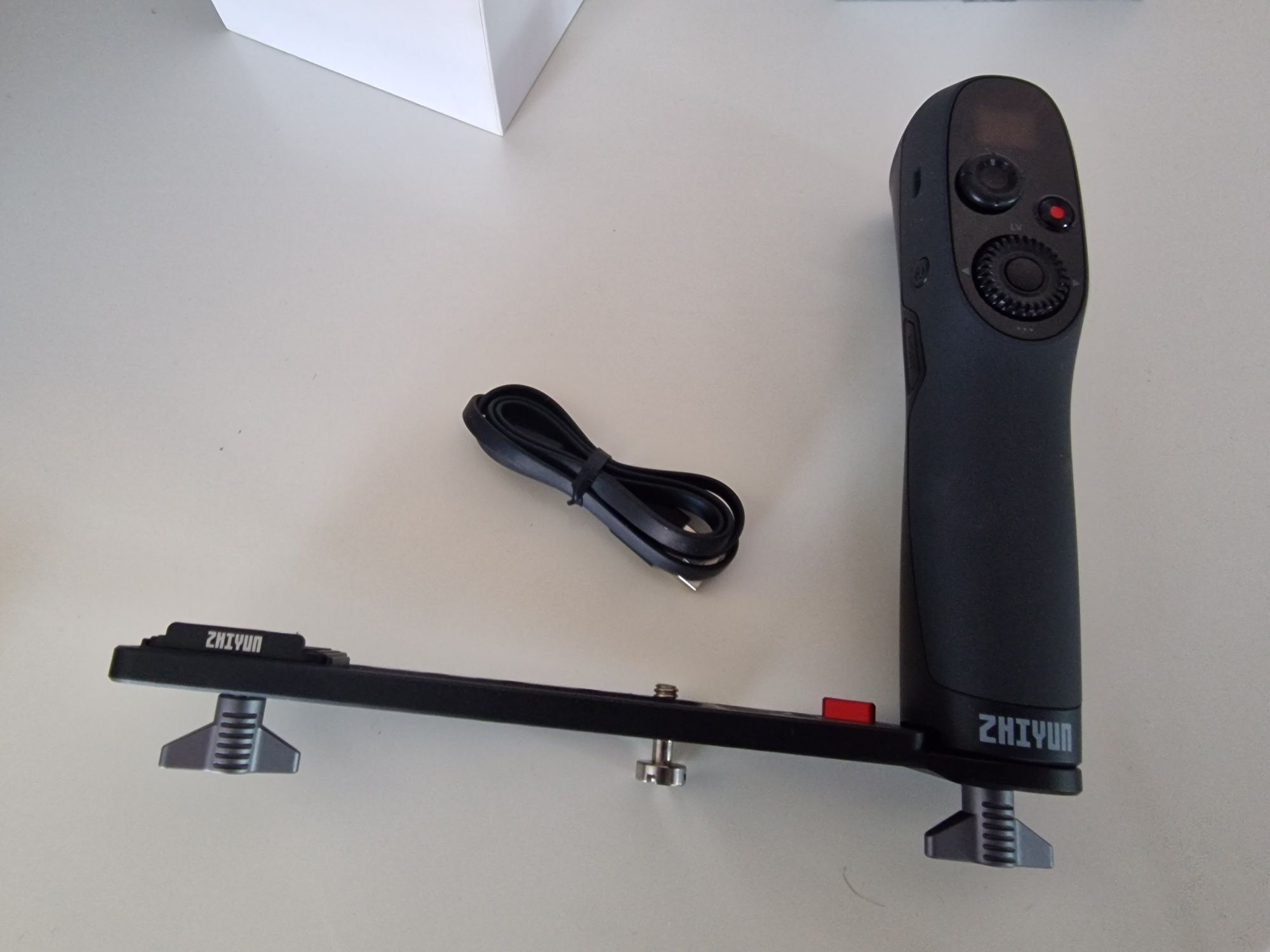 Дистанционно управление Zhiyun-Tech TransMount  сензор за движение