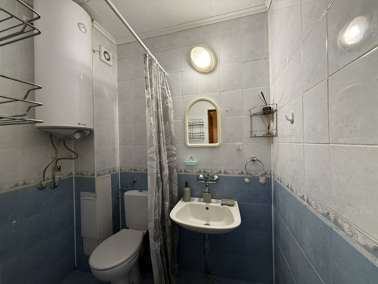 Дава се под наем Двустаен апартамент в Варна, Спортна зала - 52 кв.м за 433.5 € - Снимка #12