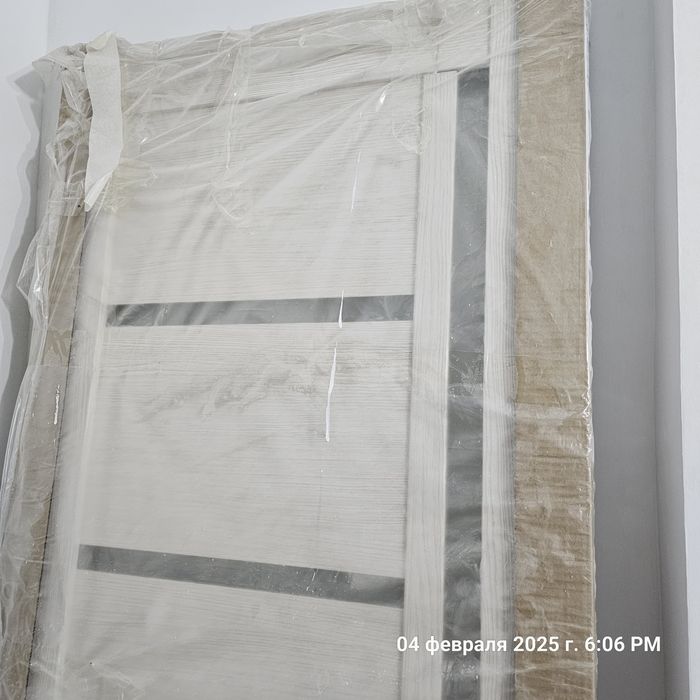 Продам дверь, осталась после ремонта в упаковке