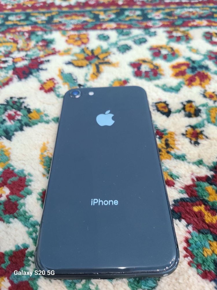 Iphone 8 telefon xolati zor