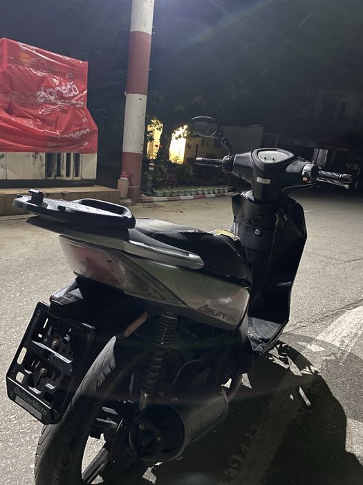 Scuter kymco 125