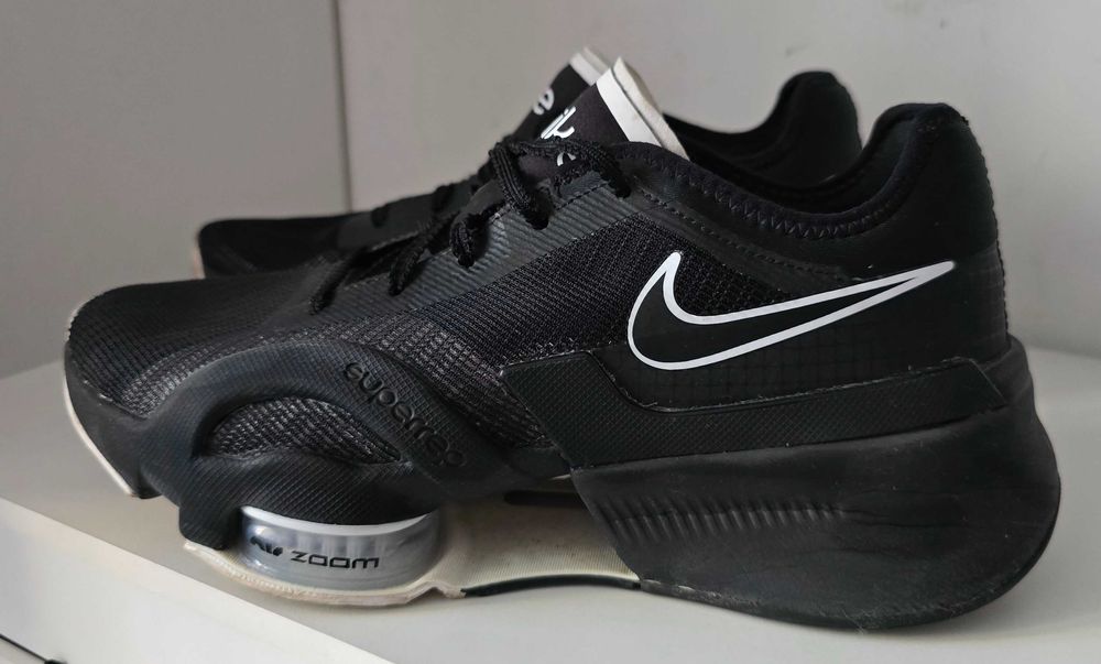 Дамски маратонки Nike 38