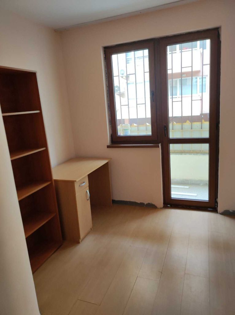 Дава се под наем Офис в Варна, Лятно кино Тракия - 95 кв.м за 510 € - Снимка #12