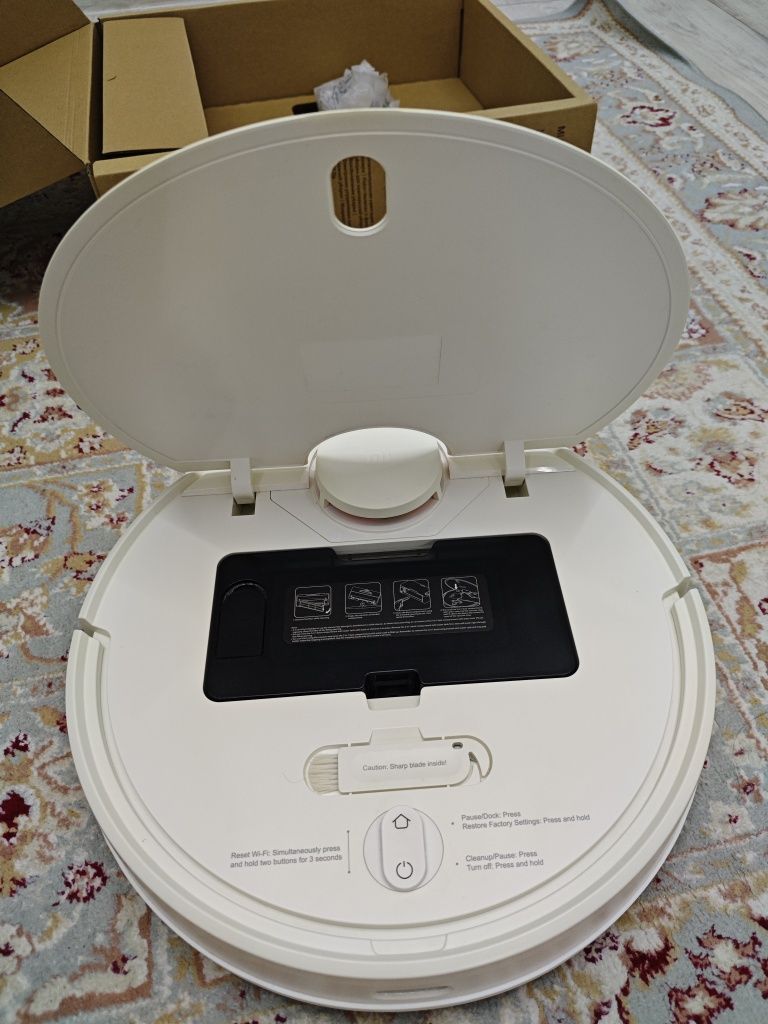 Mi Robot Vacuum-Mop P