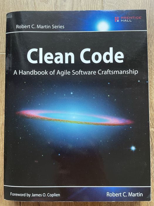 Книга clean code by Robert C. Martin