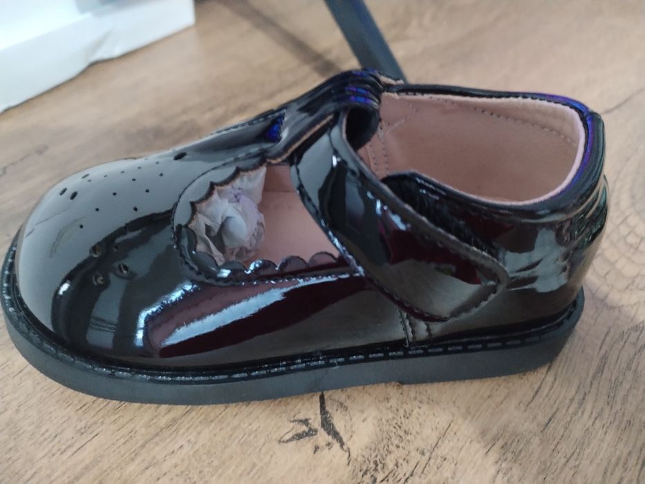 Pantofi fetiță mărimea 23