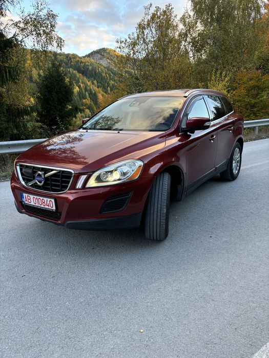 Volvo ~XC60~2.4 Diesel~232CP