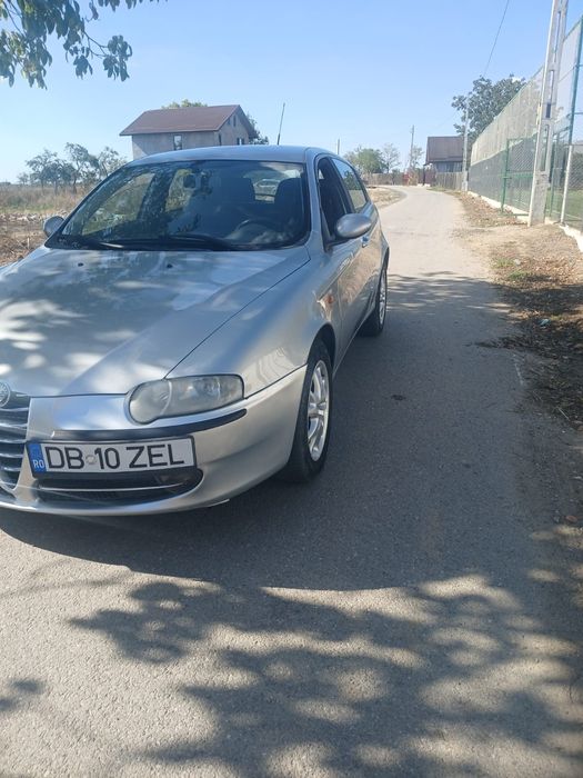 De vânzare Alfa Romeo 1.6