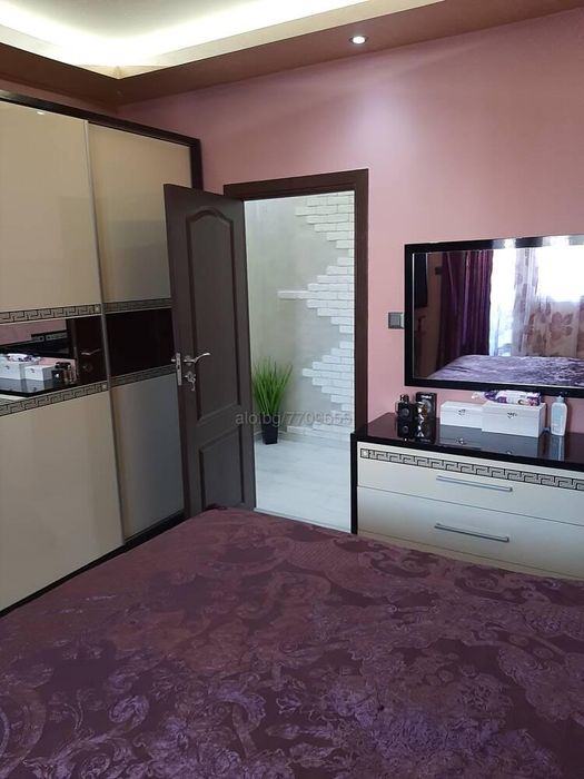 Продава се Четиристаен апартамент в Бургас, Възраждане - 100 кв.м за 1699 €/кв.м - Снимка #4