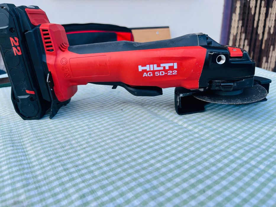 HILTI AG5D-22 ъглошлайф