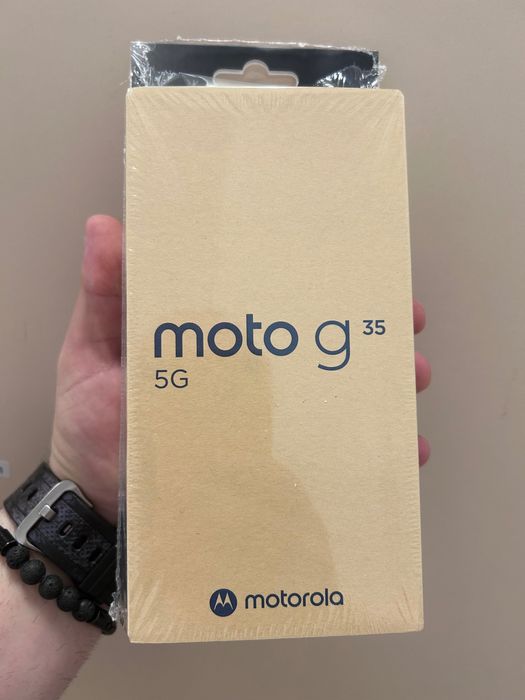 Motorola G35 нов , 4/256GB в гаранция