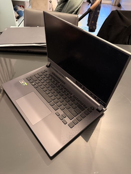 ASUS Gaming 15.6 ROG Strix G15 Ryzen 9 1 Terra SSD