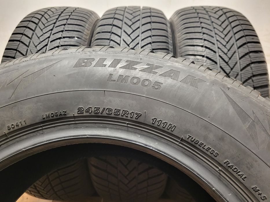 245/65/17 Bridgestone 2022 г. / зимни гуми