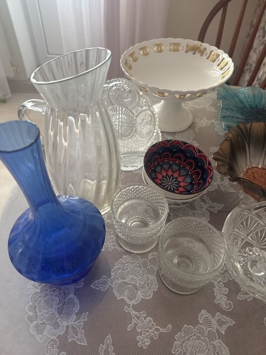 Посуда разная вазы и тд