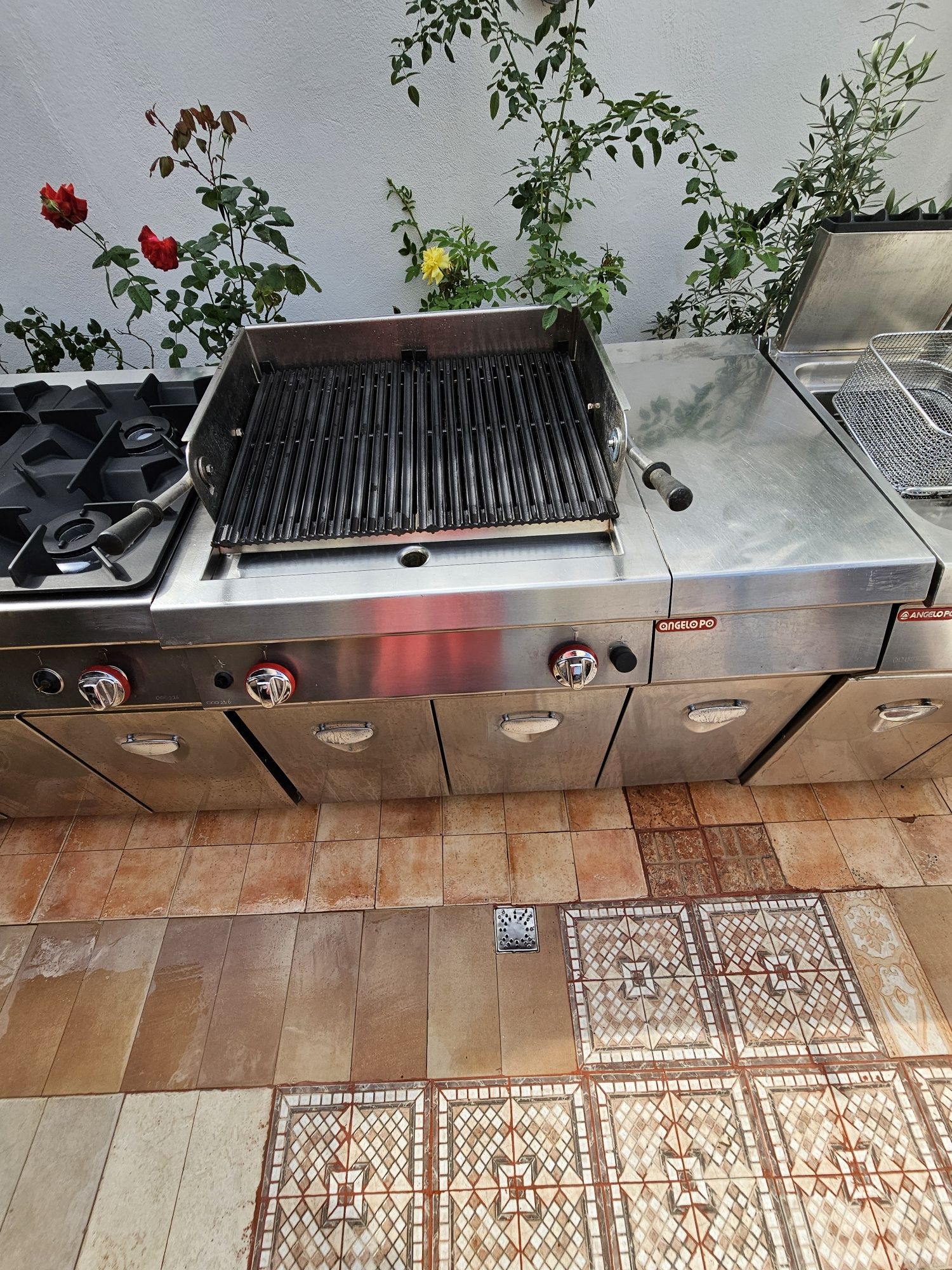 Linie Angelo po  Aragaz ,friteuza,grill