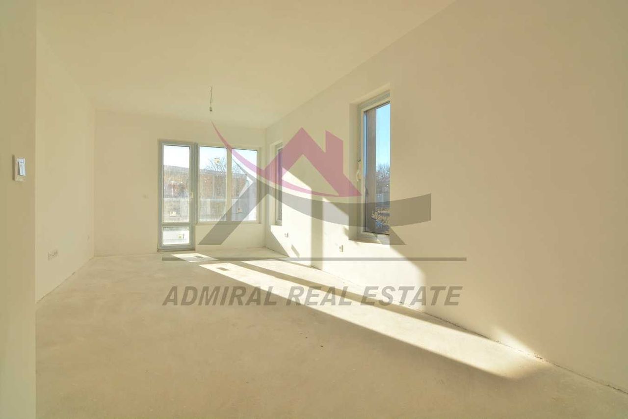 Продава се Къща в Варна, м-т Траката - 279 кв.м за 1685 €/кв.м - Снимка #5
