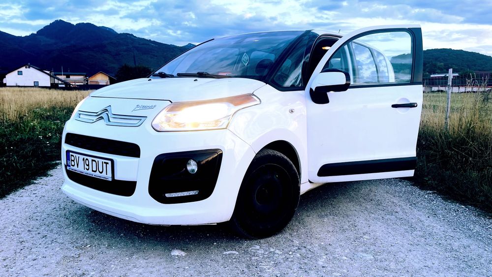 Vând C3 Picasso 1.6, 92 CP, stare bună, preț negociabil