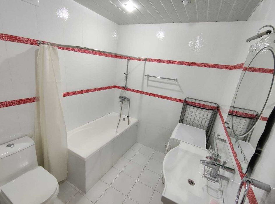 3-х комнатная квартира  ул. Чимкентская