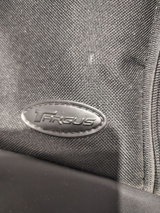 Geanta laptop si acte