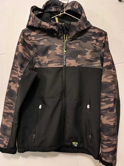 Непромокаемо яке р. 164, подоходящо за планина