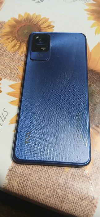 Смартфон- Alcatel T507D