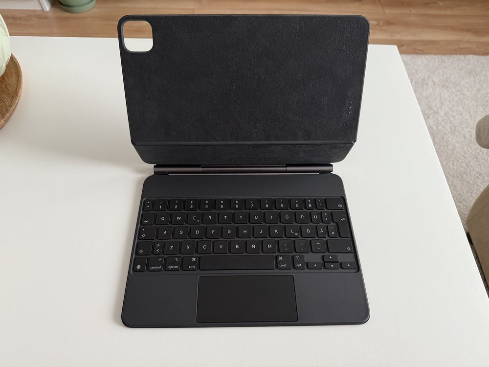 Tastatura Apple Magic Keyboard pt iPad Air/Pro (M1/M2) - layout german
