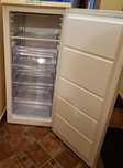 Vand congelator vertical cu 5 sertare marca Zanussi