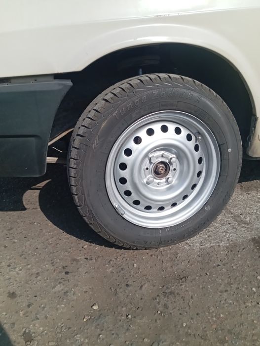 Продам свою машину ваз 2108 87 года выпуска