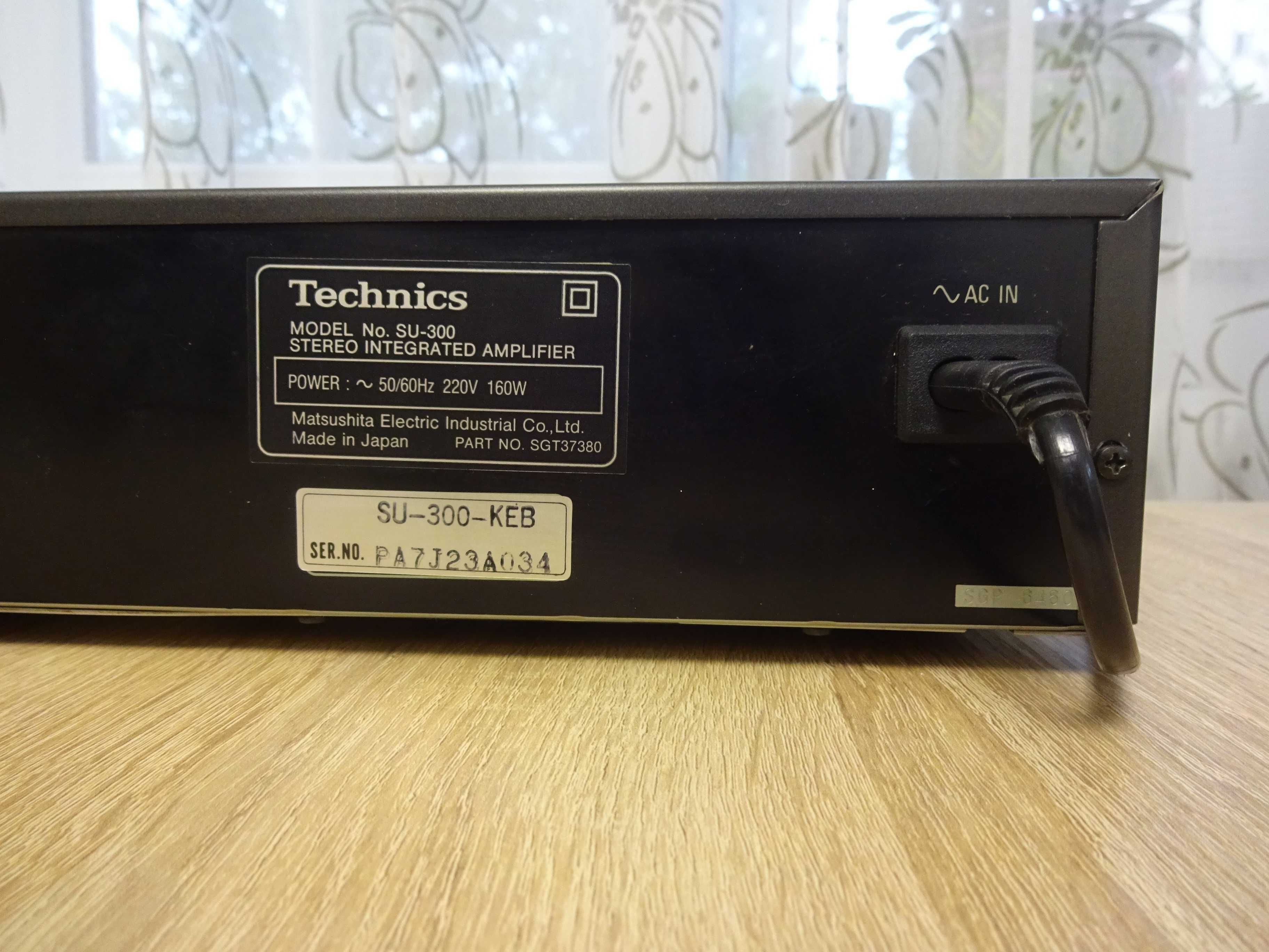 Amplificator Technics SU-300