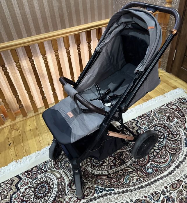 Коляска kidilo .