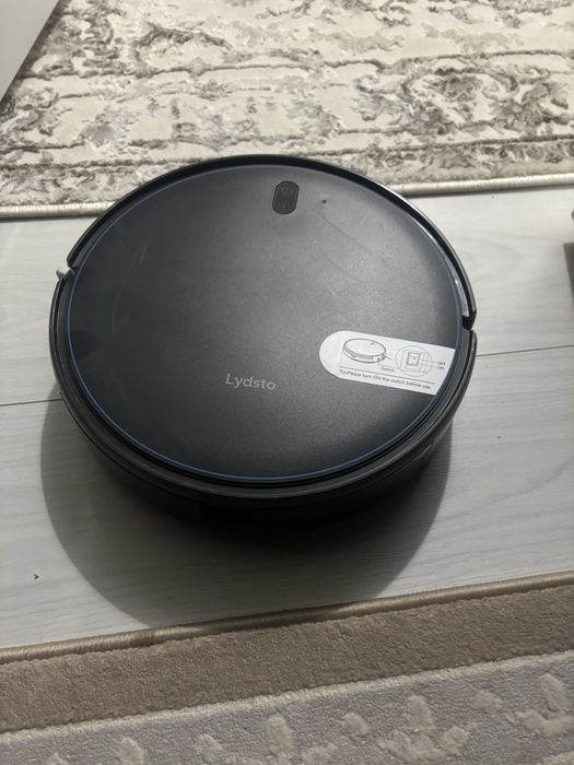 Срочно робот пылесос