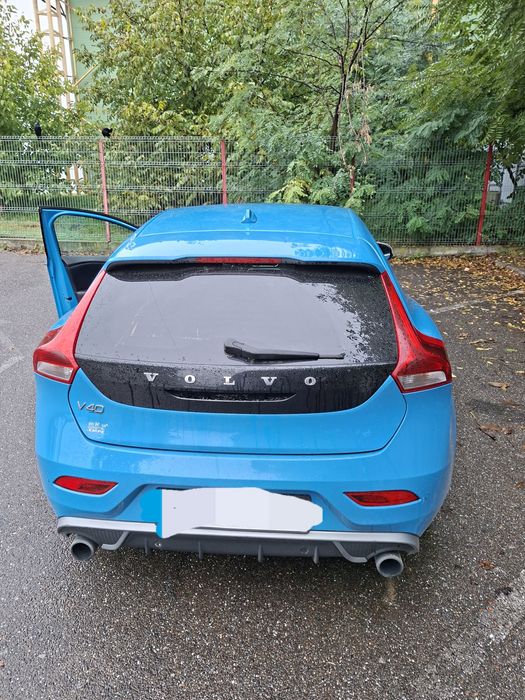 Volvo v40 d2 2014