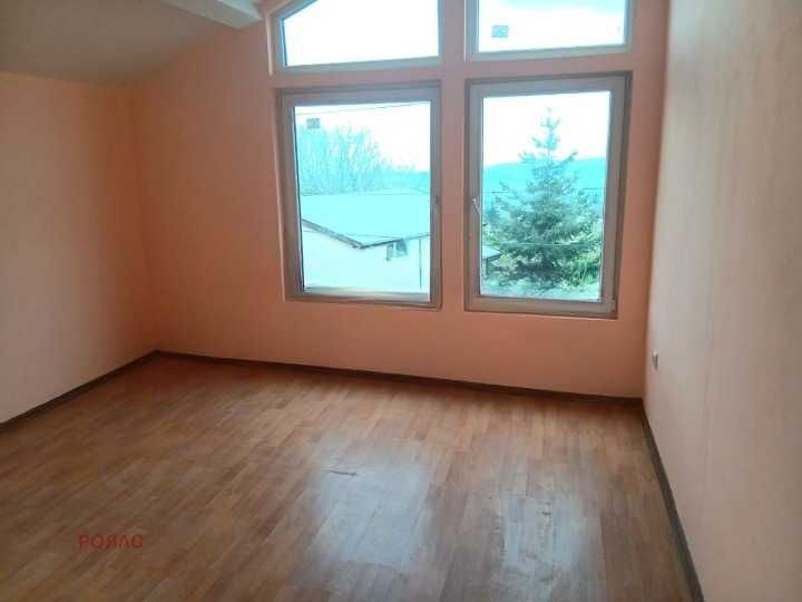 Продава се Къща в Варна, м-т Боровец - юг - 160 кв.м за 1000 €/кв.м - Снимка #9